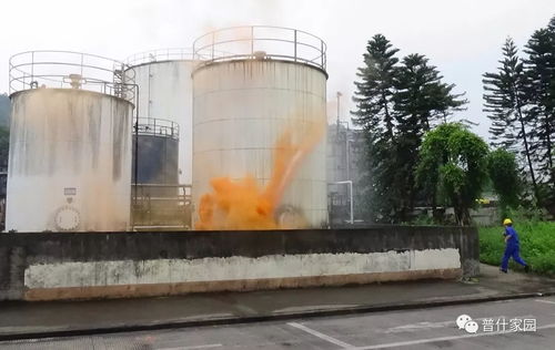 組張商貿(mào)組織開(kāi)展化學(xué)品泄漏事故專項(xiàng)應(yīng)急演練，筑牢安全防線